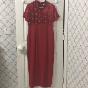 Sexy RED maxi dress SZ 12 w/ Asian flare. Front slit on skirt & shoulder pads.